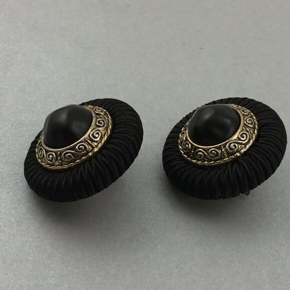 Large Vintage 80s Domed Clip-On Earrings Black Silver Metal Fabric 1980s Round - Picture 4 of 9
